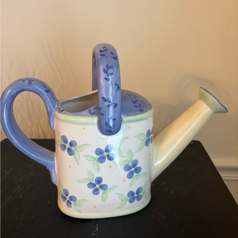 Pfaltzgraff ceramic summer breeze blue/green watering can
